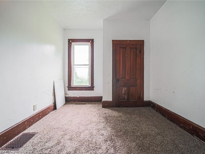 8528 State Route 250 SE, Dennison, OH 44621 Photo 11