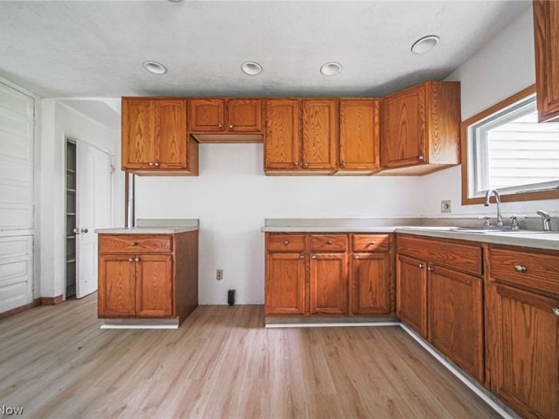 8528 State Route 250 SE, Dennison, OH 44621 Photo 14