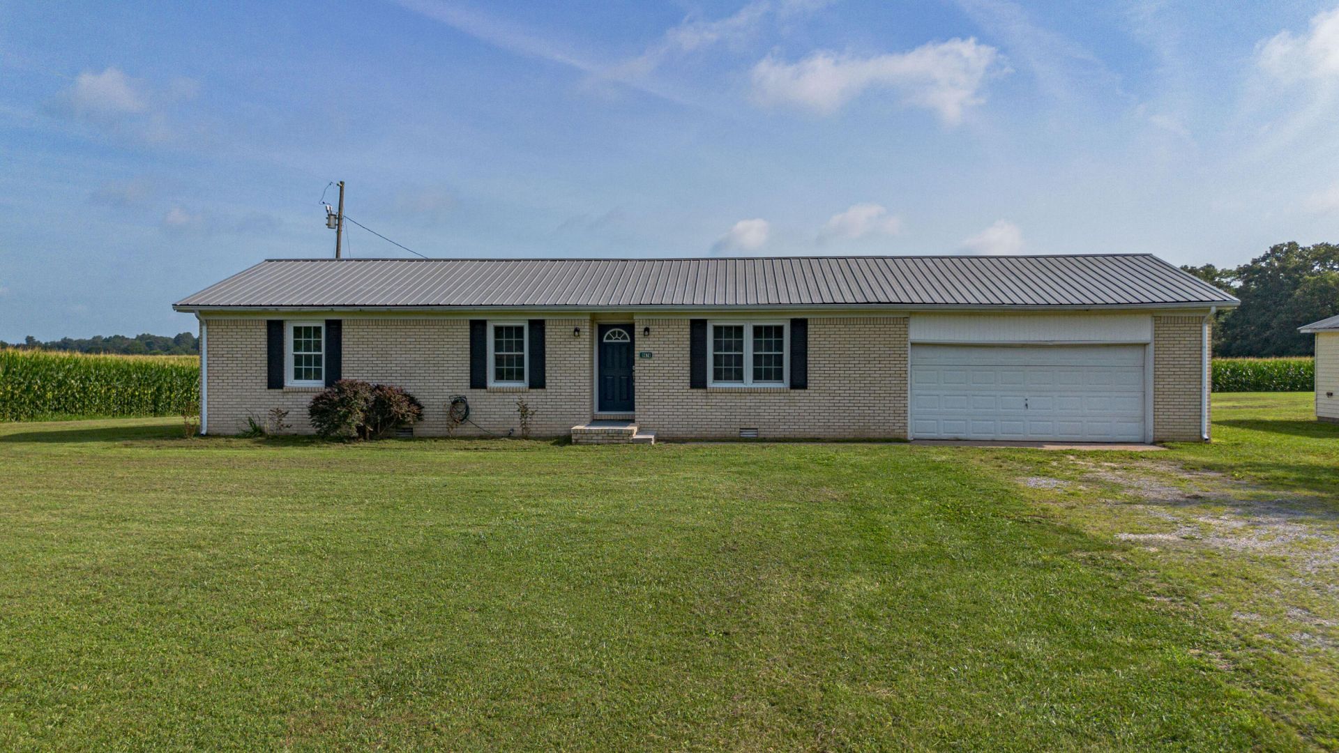 9676 Kentucky 121 N, Farmington, KY 42040 Main Photo