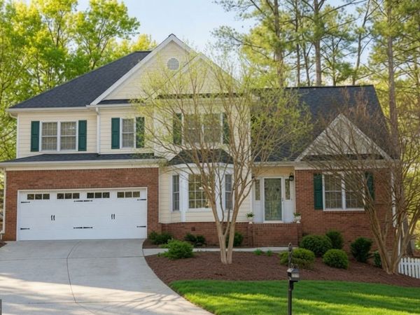 4200 Weston Drive SW, Lilburn, GA 30047