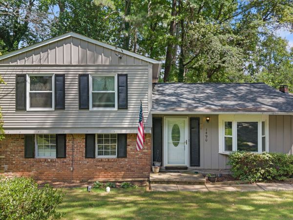 1490 Dewberry Trail, Marietta, GA 30062