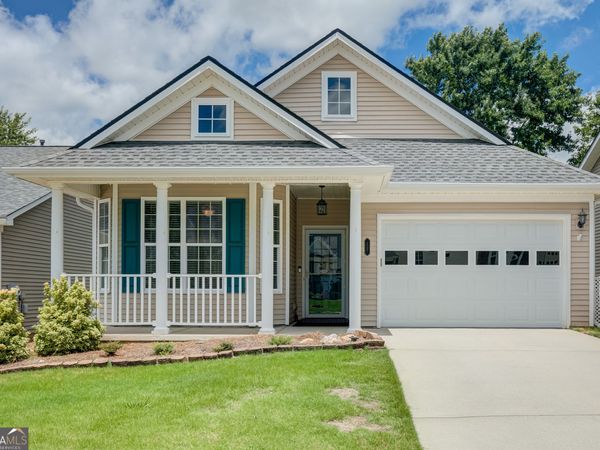 17 Hampshire Lane, Newnan, GA 30265
