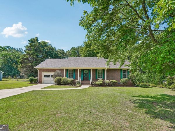 255 Helen Lane, Stockbridge, GA 30281
