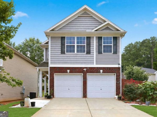 574 Lobdale Falls Drive, Lawrenceville, GA 30045