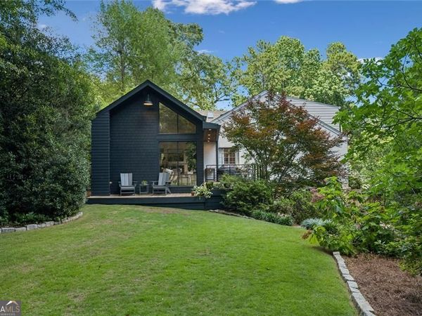 2069 Edinburgh Terrace, Atlanta, GA 30307