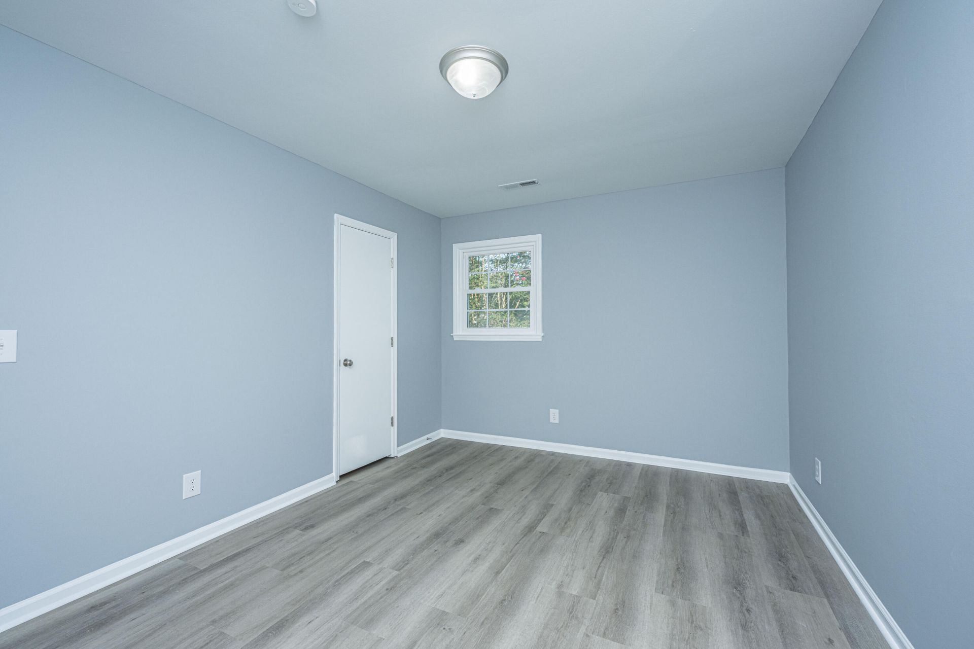 104 Forest Lane Photo 17