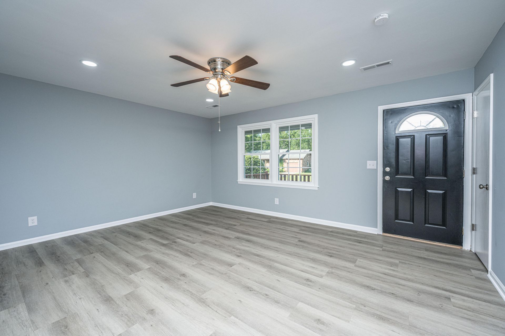 104 Forest Lane Photo 5
