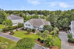 2744 Fountainhead Way photo 4