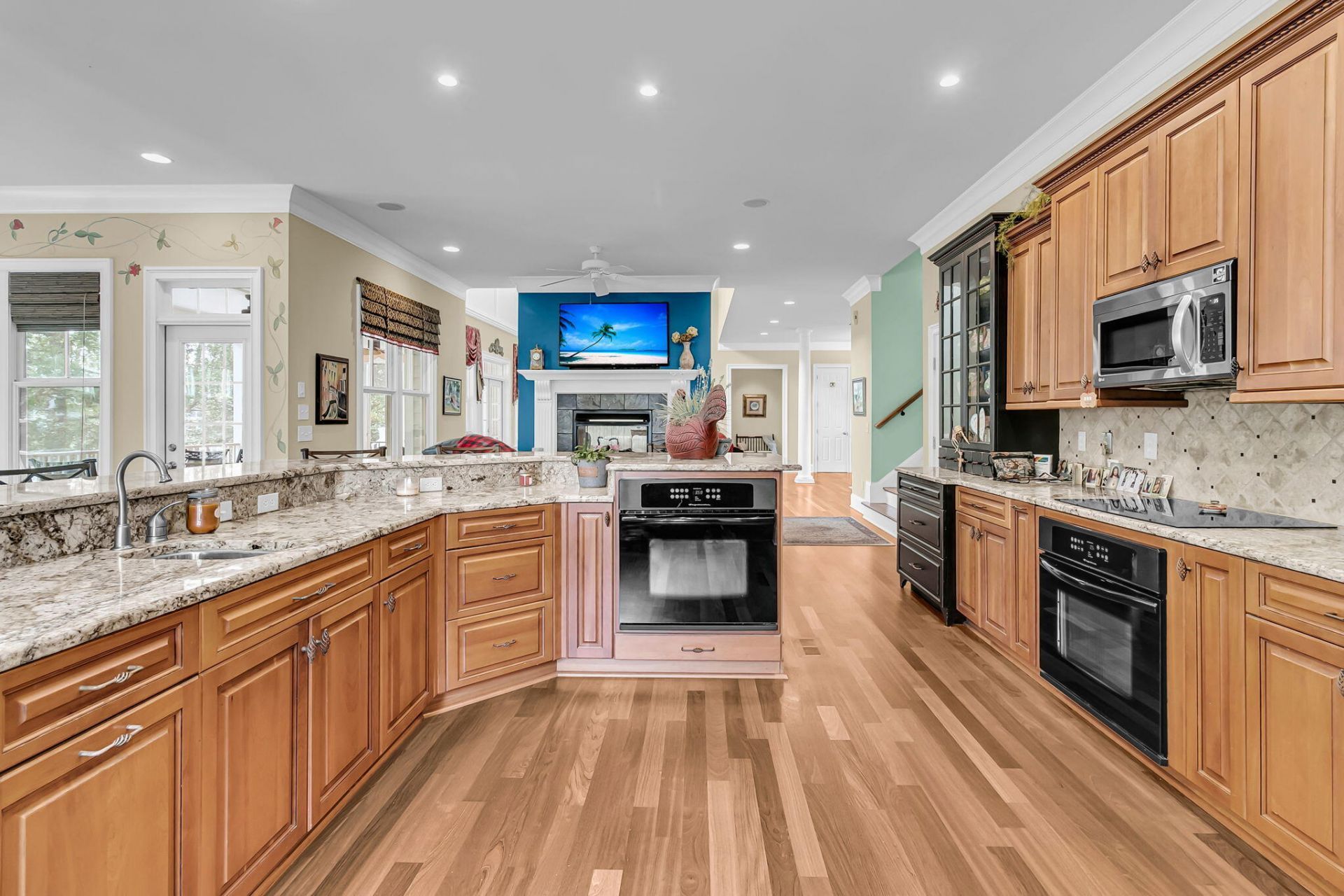 2744 Fountainhead Way Photo 21