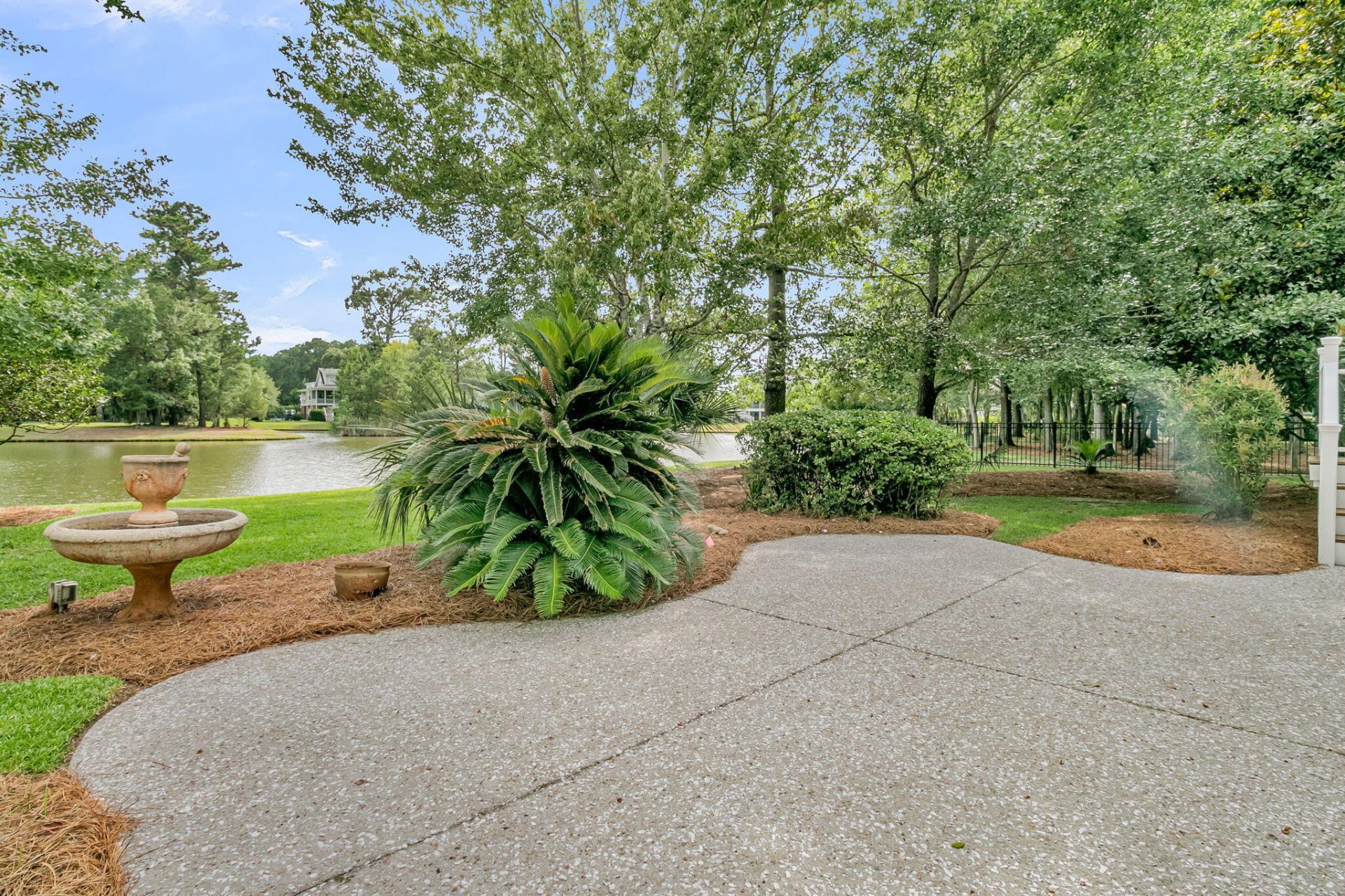 2744 Fountainhead Way Photo 50