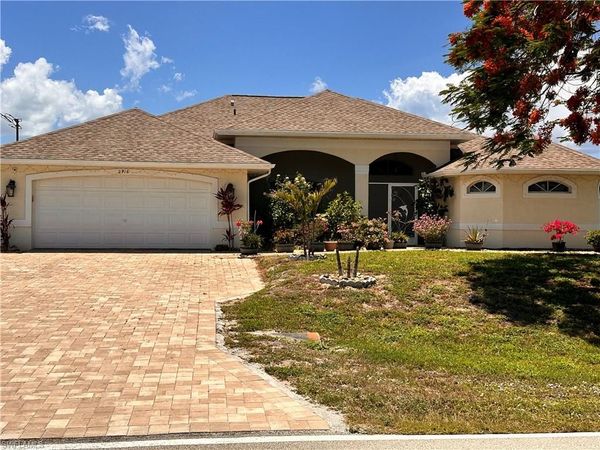 2916 Van Buren PKWY , CAPE CORAL, FL 33993