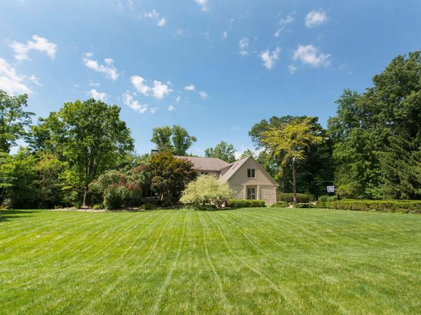 285 Partridge , Powell, OH 43065