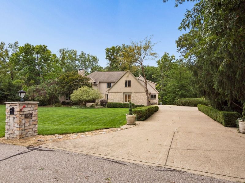 285 Partridge Bend, Powell, OH 43065 Photo 10