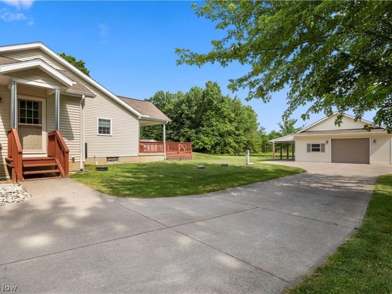 14617 Kneisel Road, Vermilion, OH 44089 Photo 3