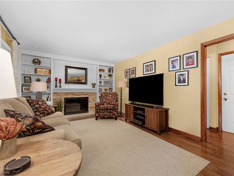 2808 W Asplin Drive, Rocky River, OH 44116 Photo 20