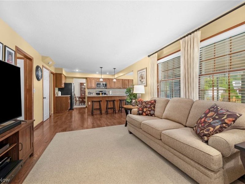 2808 W Asplin Drive, Rocky River, OH 44116 Photo 21