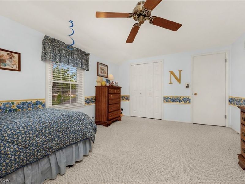 2808 W Asplin Drive, Rocky River, OH 44116 Photo 32