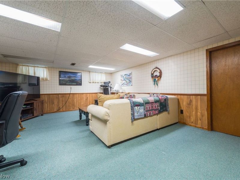 2808 W Asplin Drive, Rocky River, OH 44116 Photo 34