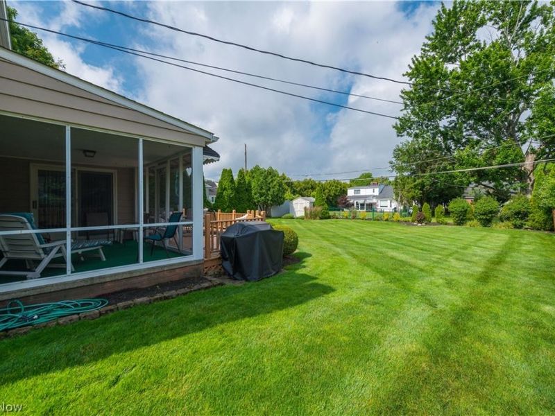2808 W Asplin Drive, Rocky River, OH 44116 Photo 40