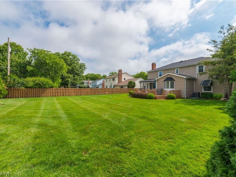 2808 W Asplin Drive, Rocky River, OH 44116 Photo 48