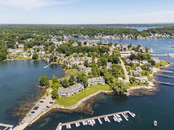 52 McFarland Point Drive, Unit 27, Boothbay Harbor, ME 04538