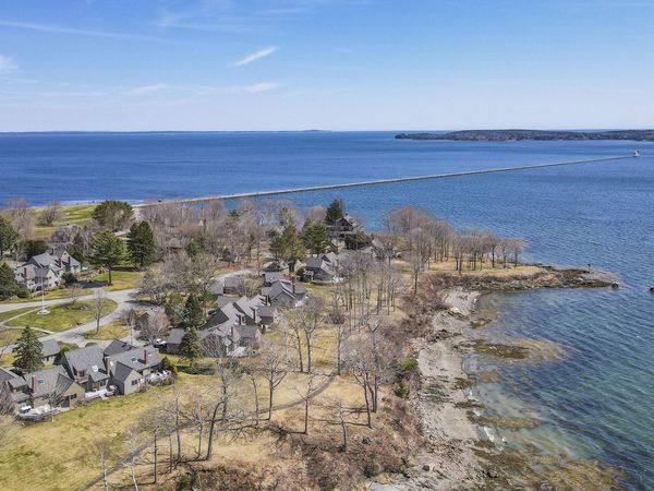49 Jameson Point Road , Unit 22, Rockland, ME 04841