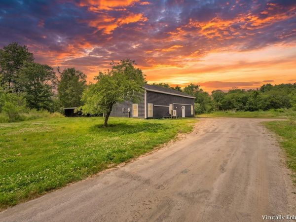 350 Old Rte One, Waldoboro, ME 04572