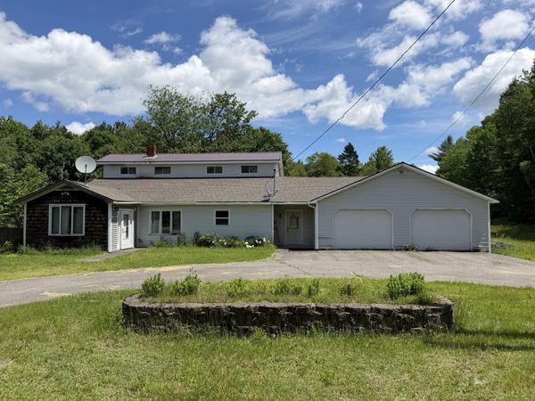 931 Oliver Hill Road, Garland, ME 04939