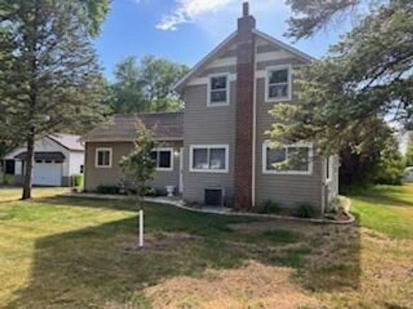 W370S1673 Utica ROAD, Dousman, WI 53118