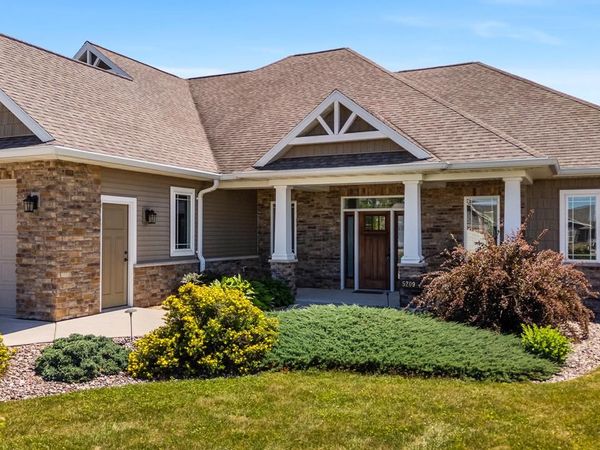5209 Notre Dame DRIVE, Omro, WI 54963