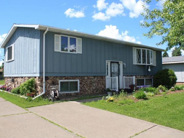 2909 Hammond Ave, Superior, WI 54880