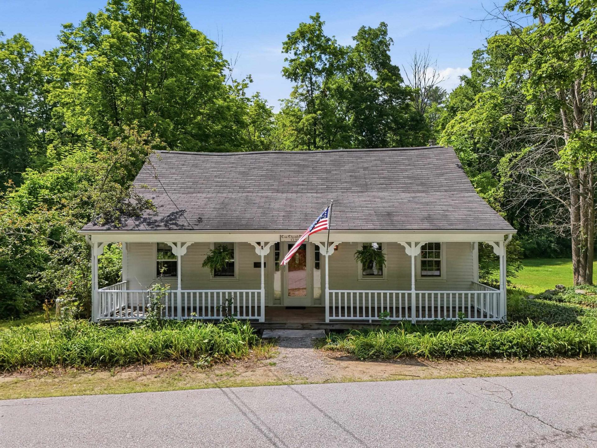 60 Old Deerfield Road, Candia, NH 03034 Main Photo