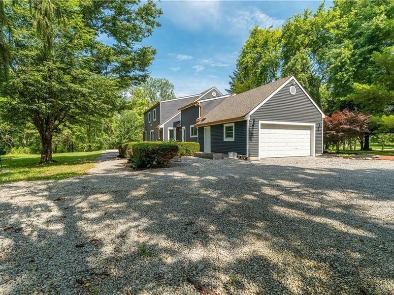 2279 Upper Bellbrook Road, Sugarcreek Township, OH 45385 Photo 4