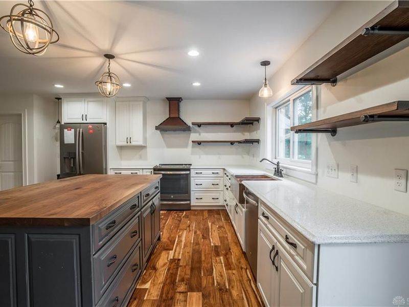 2279 Upper Bellbrook Road, Sugarcreek Township, OH 45385 Photo 6