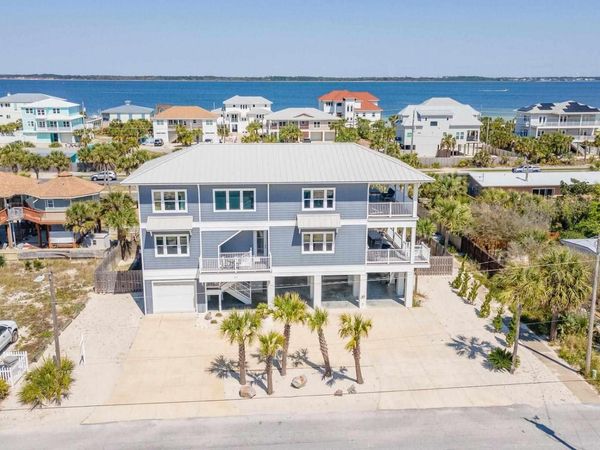 307 Maldonado Dr, Pensacola Beach, FL 32561
