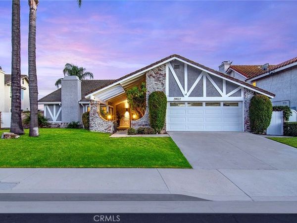 29022 Freshwater, Agoura Hills, CA 91301