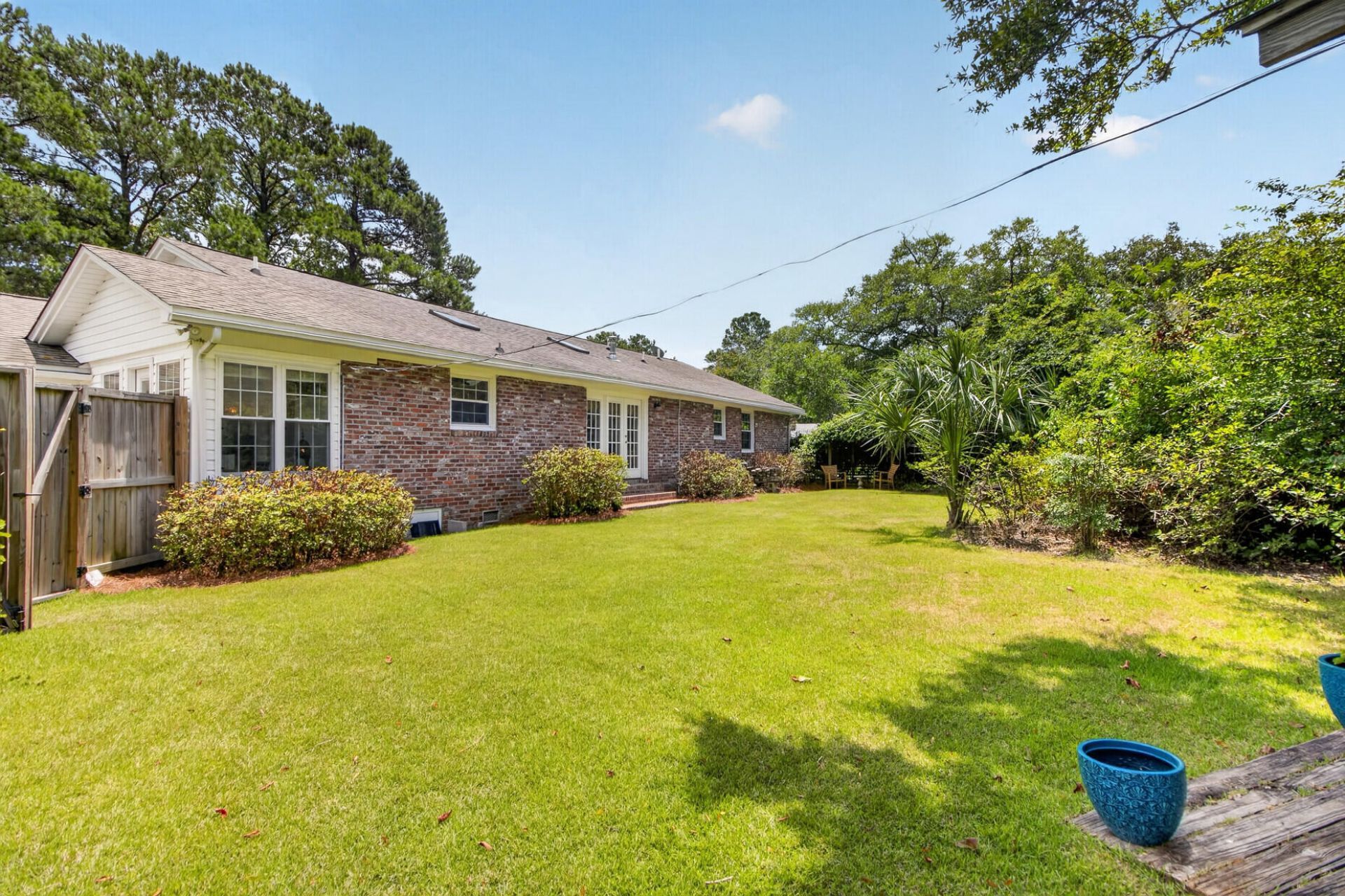 403 Rotherwood Drive Photo 42