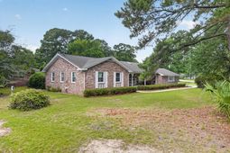 403 Rotherwood Drive photo 4