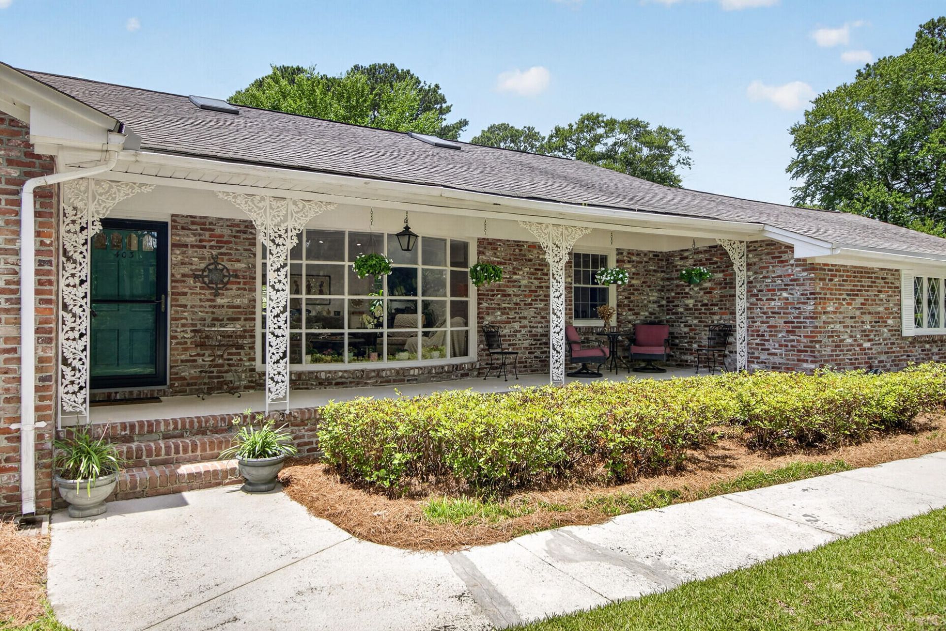 403 Rotherwood Drive Photo 6