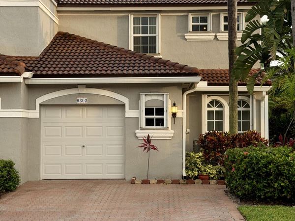 8302 VÃ­a Serena, Boca Raton, FL 33433