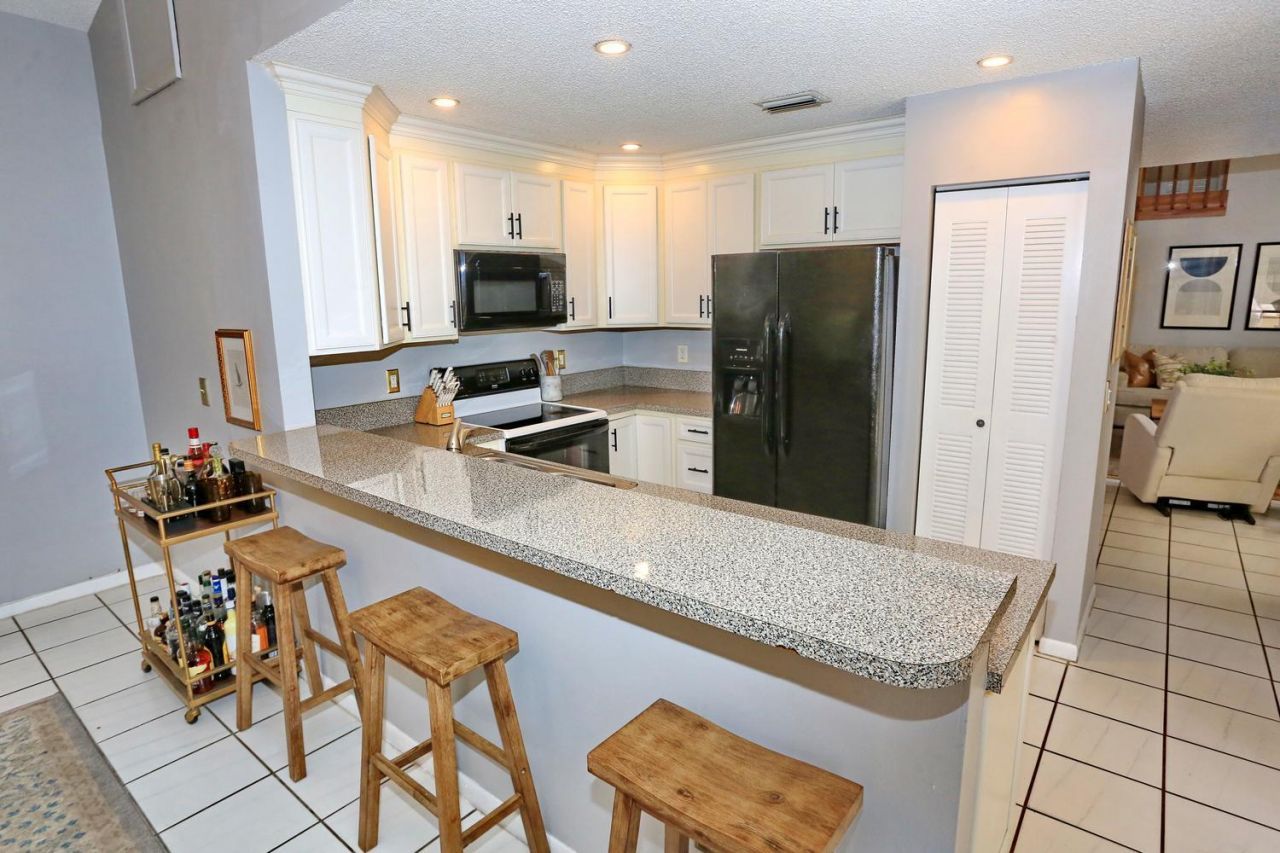 15061 Durham Lane, Davie, FL 33331 Photo