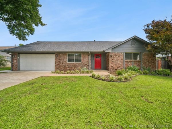 1863 E 57th Place , Tulsa, OK 74105