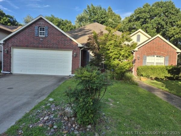 7909 S Juniper Avenue , Broken Arrow, OK 74011