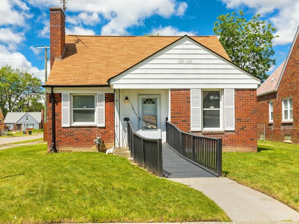 18903 Strathmoor Street, Detroit, MI 48235