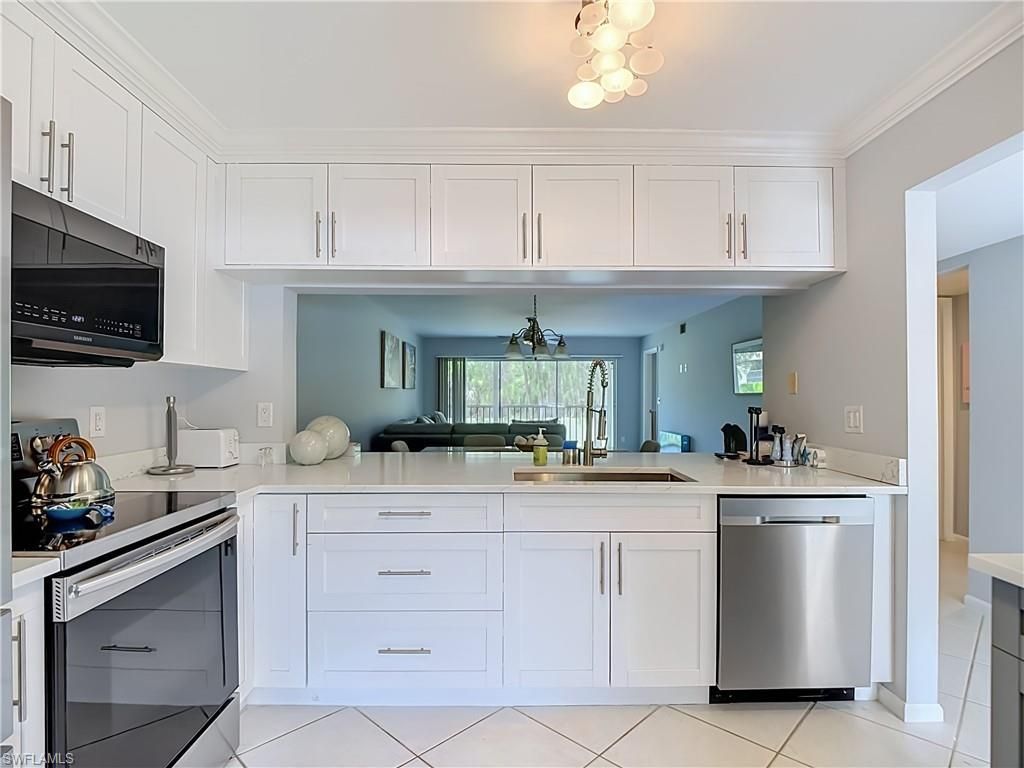 3685 Amberly Cir, Unit D 203, Naples, FL 34112 Photo