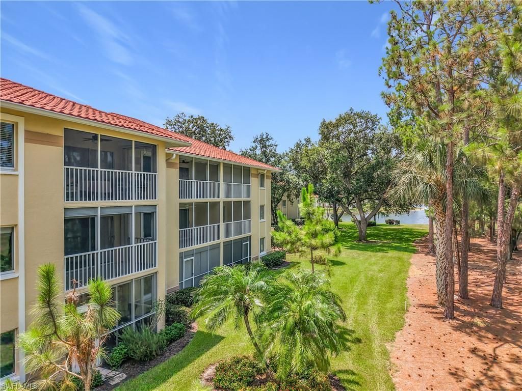 3685 Amberly Cir, Unit D 203, Naples, FL 34112 Photo