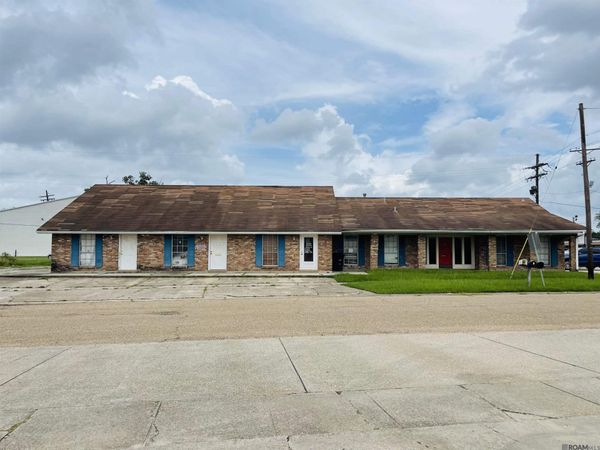 3009 Monterrey Dr, Baton Rouge, LA 70814
