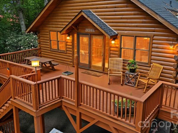 176 Ravens View, Boone, NC 28607