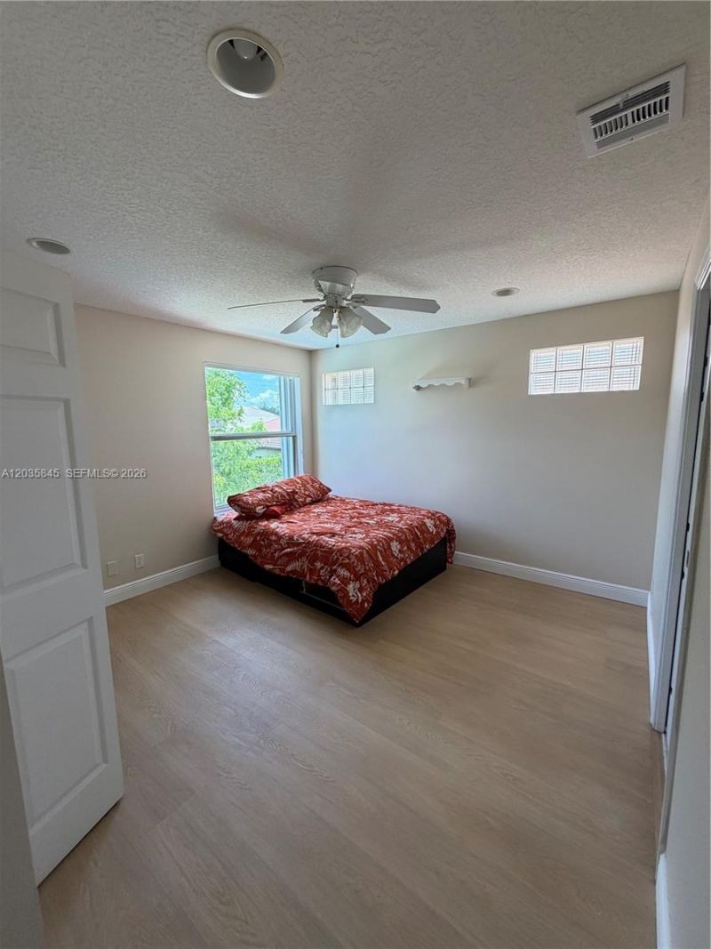 11927 NW 47th St, Coral Springs, FL 33076 Photo