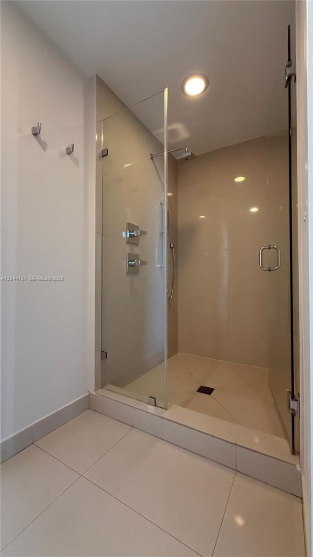 600 NE 27th St , Unit 802, Miami, FL 33137 Photo